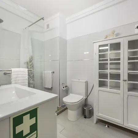 Coolhouses Algarve Luz, Sunny Apartment *