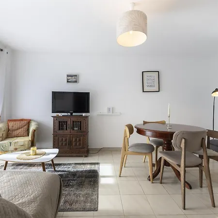 Coolhouses Algarve Luz, Sunny